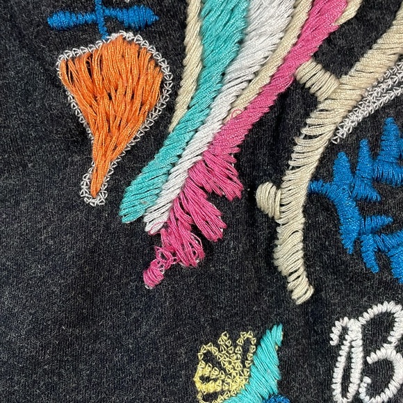 Double D Ranch Embroidered Tunic Top - Picture 5 of 11